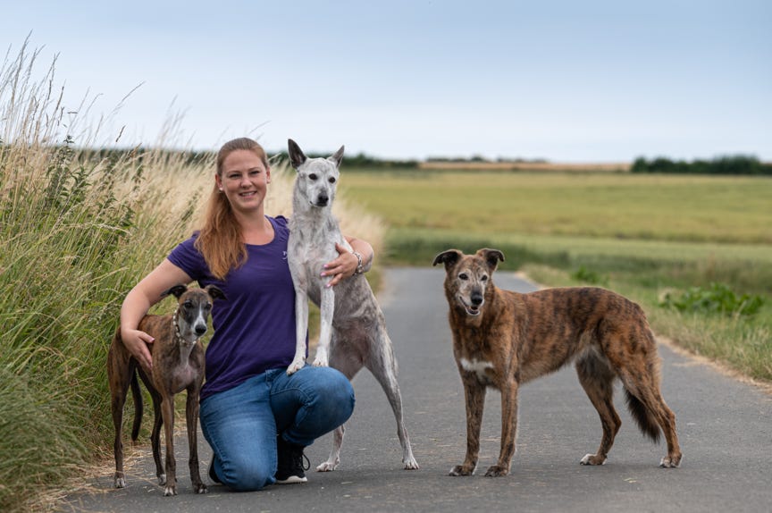 Laura mit Summer, Lubaya und Karlo